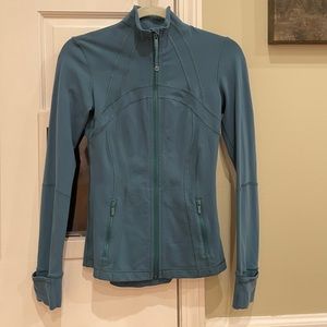 Lululemon Define Jacket-size 4